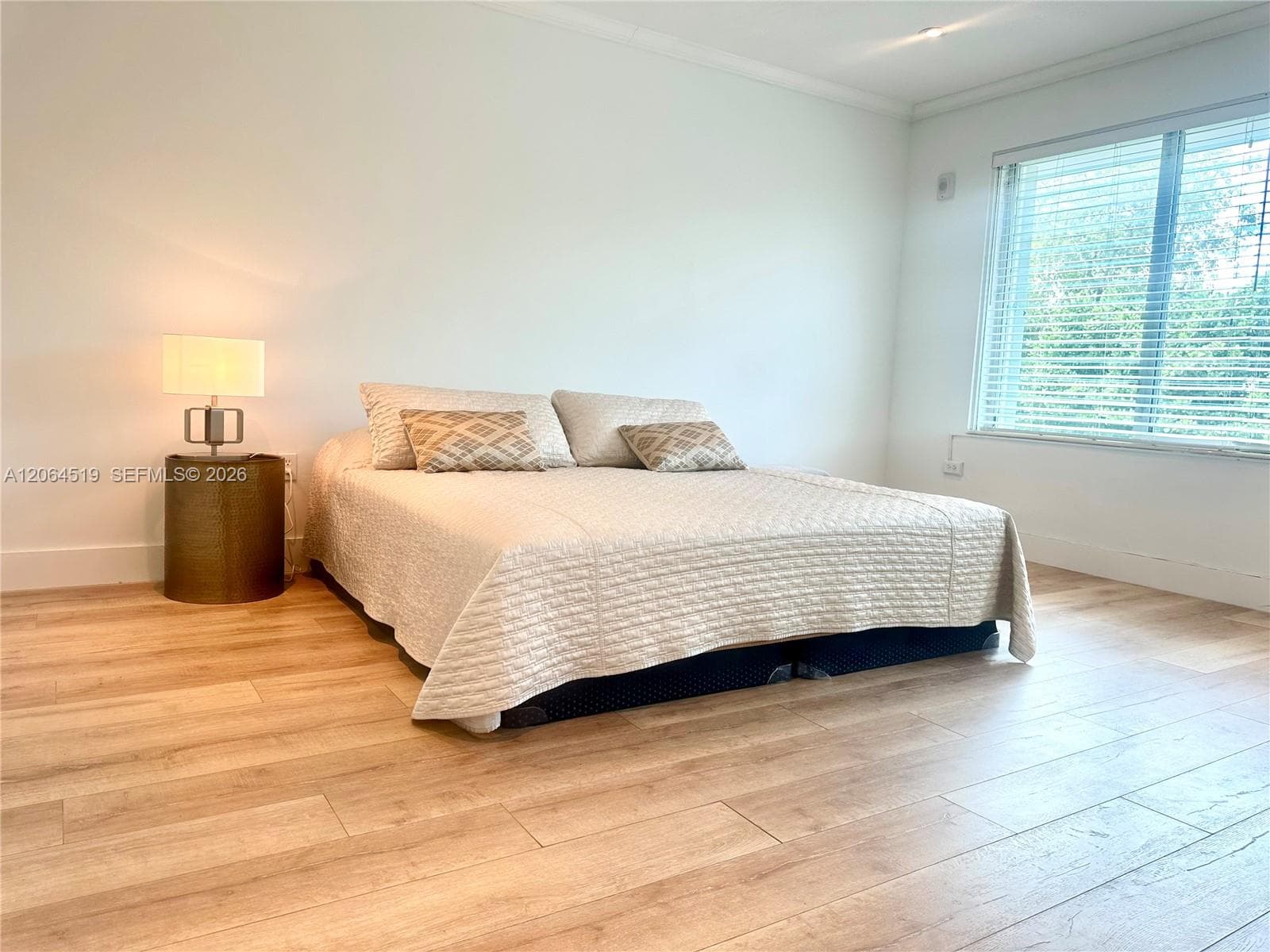BROWNSTONE CO-OP APTS INC · #205 in Bal Harbour - Photo 9