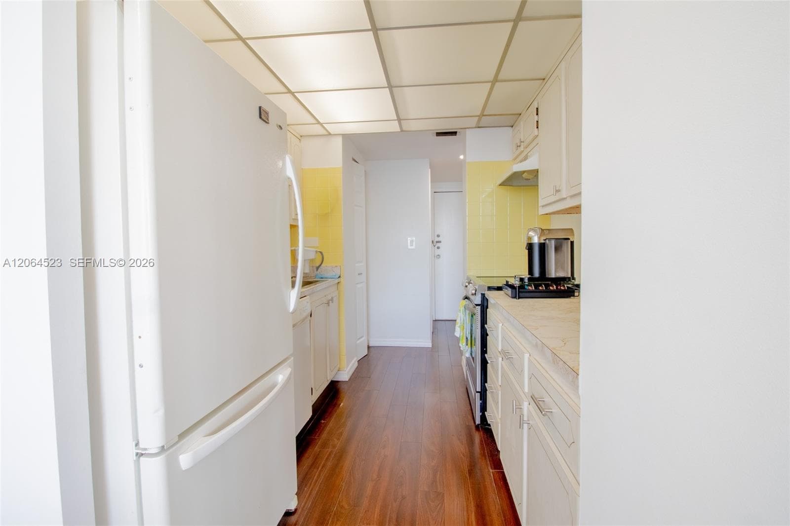 WINSTON TOWERS · #1201 in Sunny Isles Beach - Photo 16