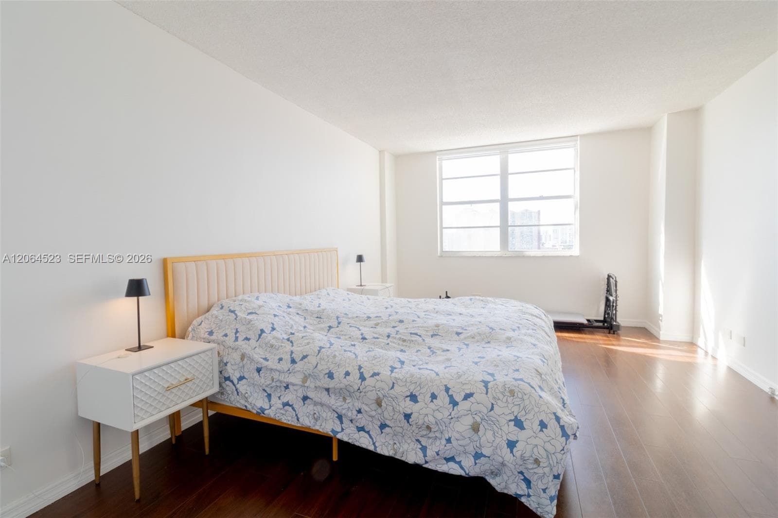 WINSTON TOWERS · #1201 in Sunny Isles Beach - Photo 20
