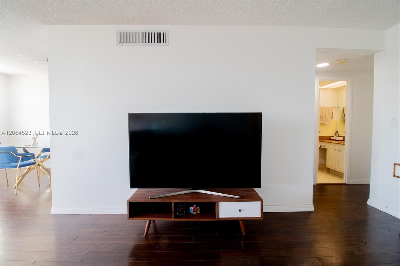 WINSTON TOWERS · #1201 in Sunny Isles Beach - Photo 9