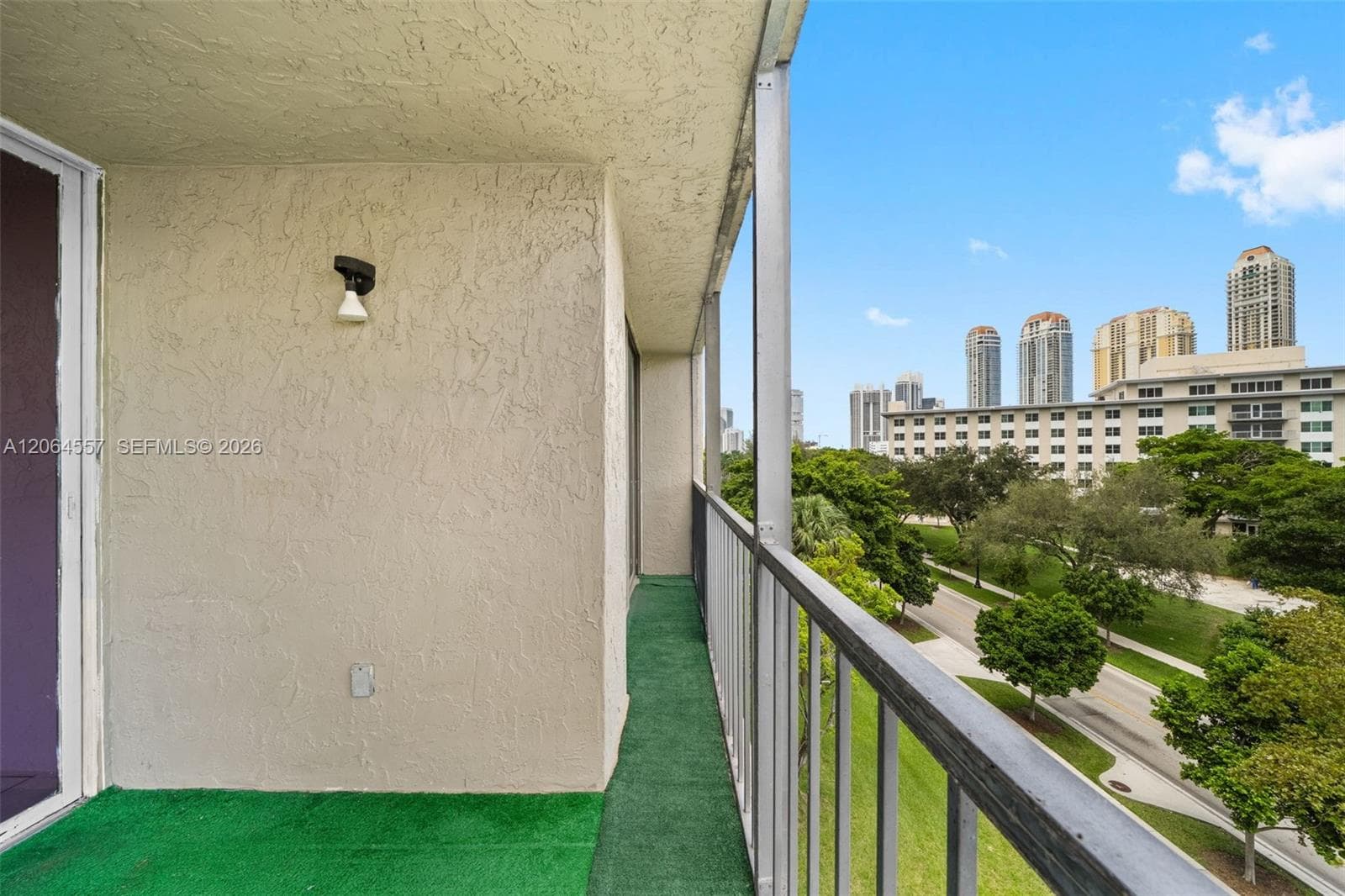 Fairview House · #S508 in Sunny Isles Beach - Photo 23