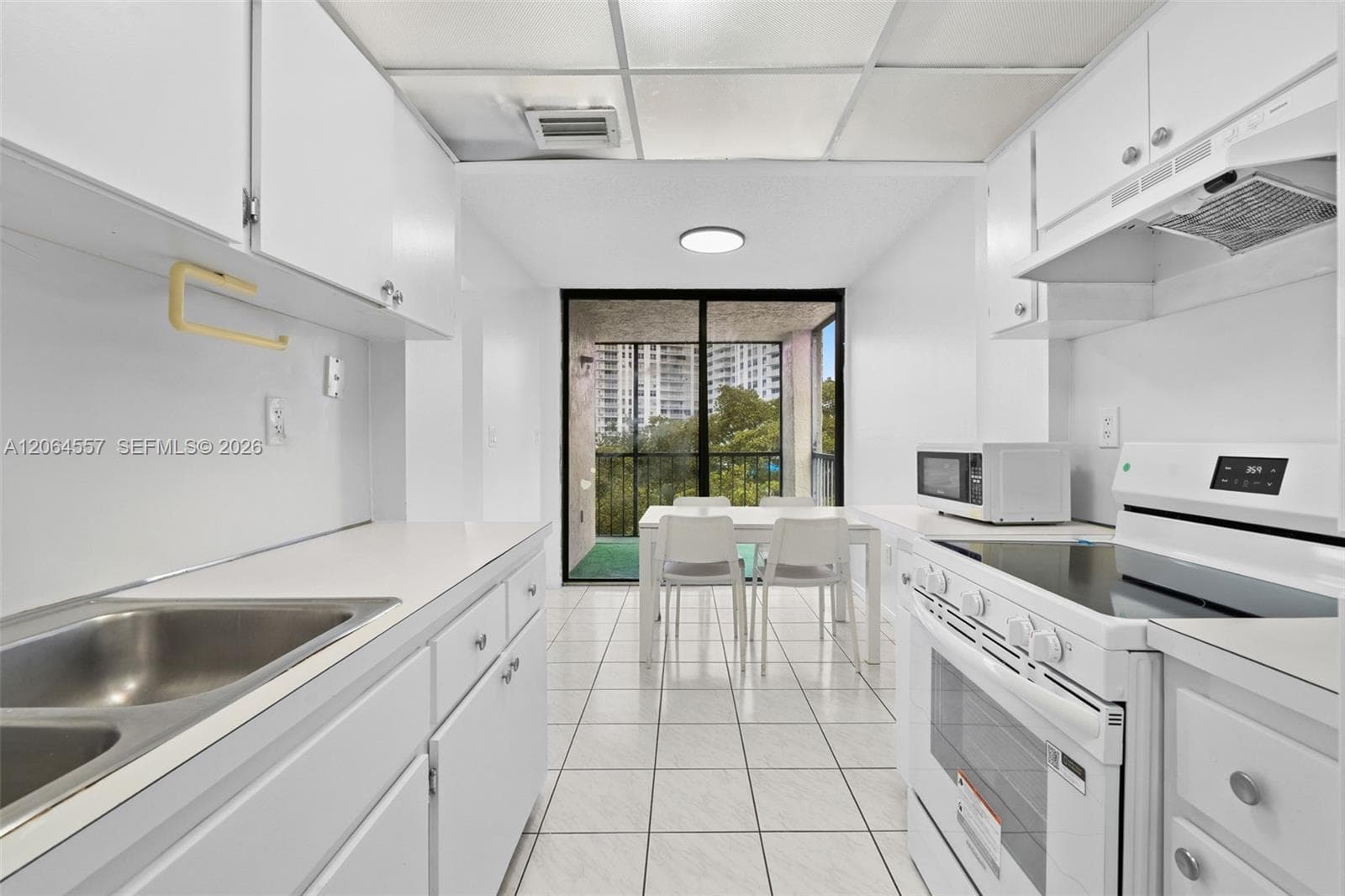 Fairview House · #S508 in Sunny Isles Beach - Photo 7