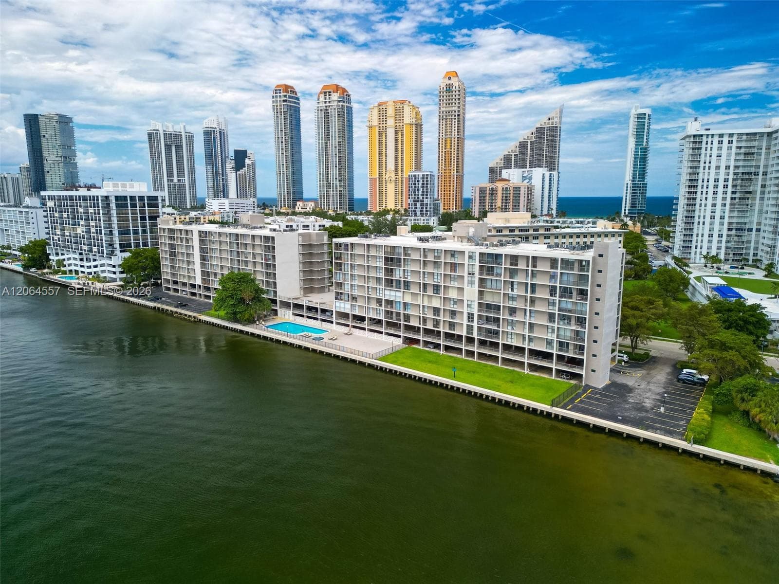 Fairview House · #S508 in Sunny Isles Beach - Photo 32
