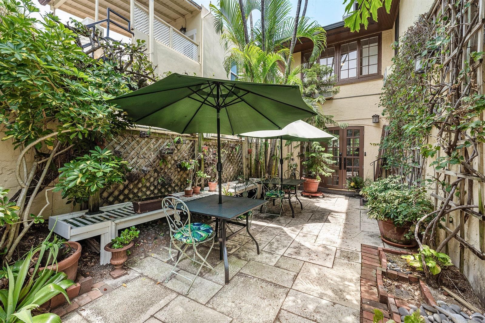 010-232AustralianAvenue-3-PalmBeach-FL-3