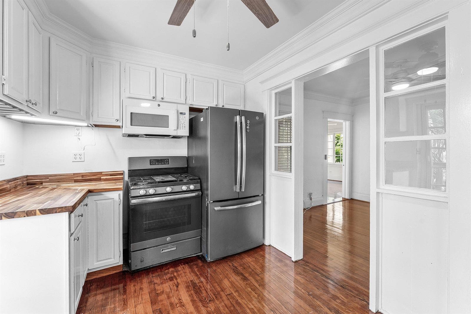 018-232AustralianAvenue-3-PalmBeach-FL-3