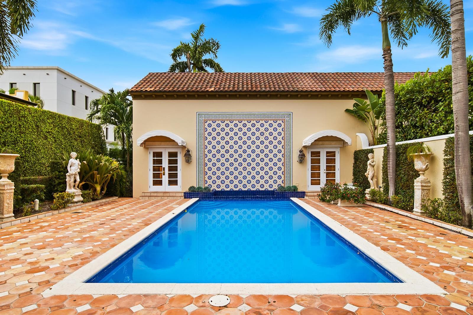 Pool and Guesthouse view