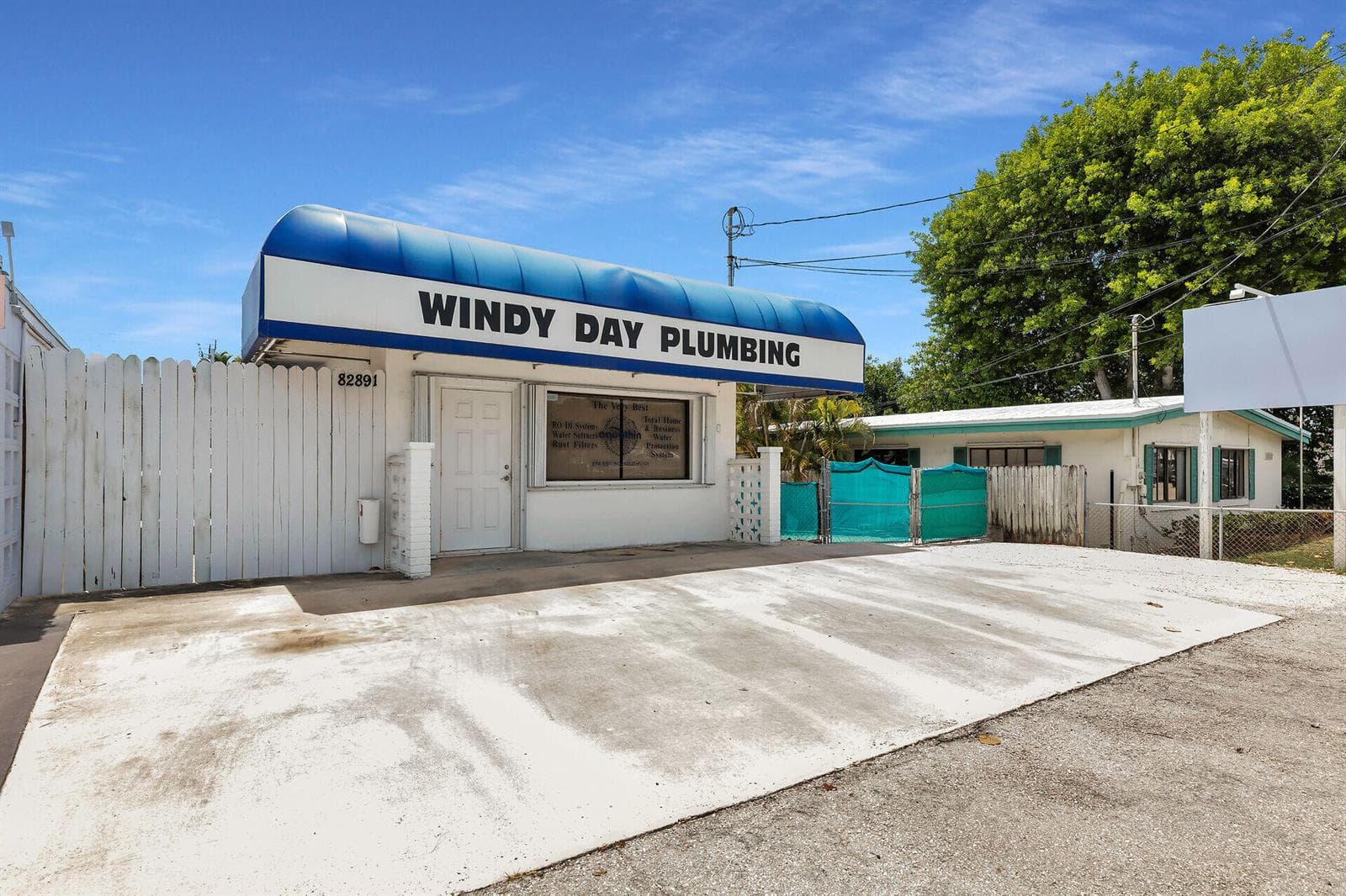 Islamorada Commercial Live-Work Compound