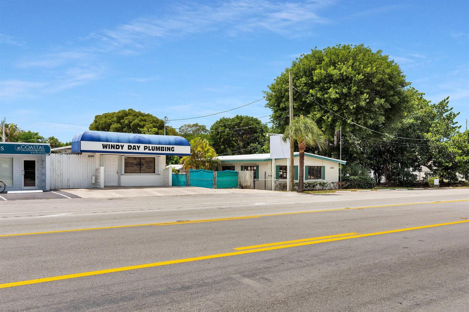 Islamorada Commercial Live-Work Compound