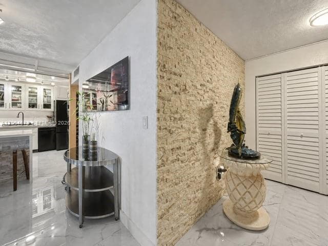 Casa Del Rey · #203D in North Bay Village - Photo 8