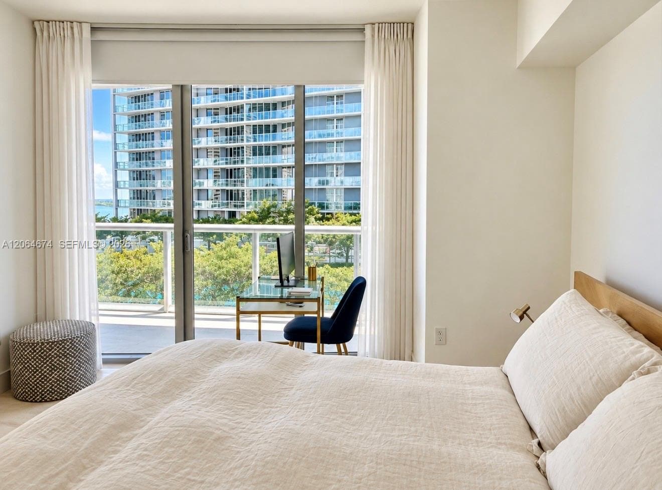 Icon Brickell I · #1609 in Miami - Photo 9