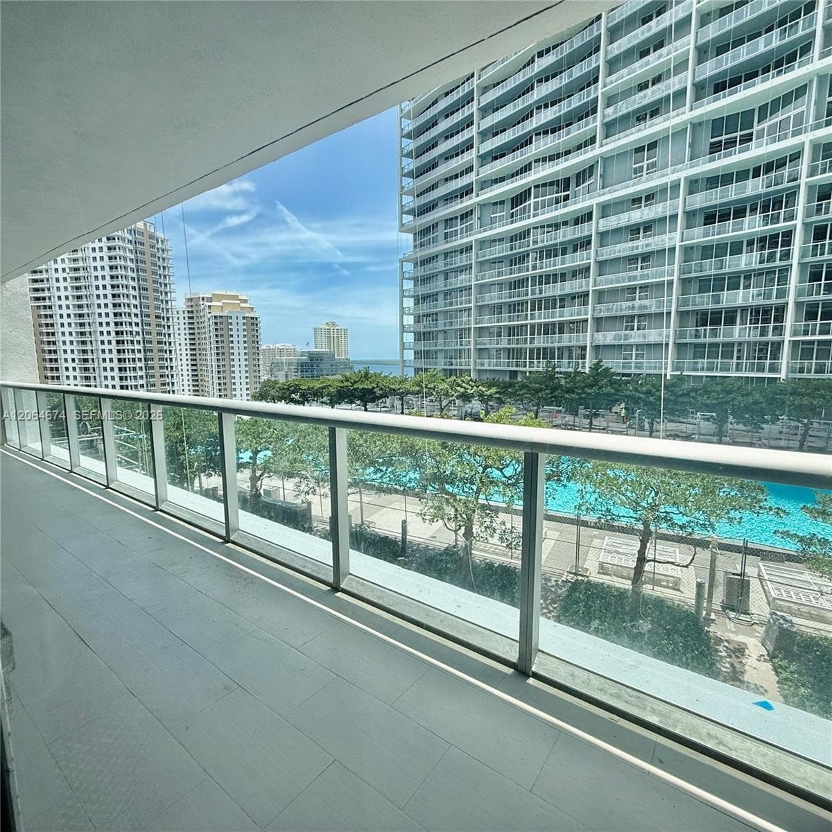 Icon Brickell I · #1609 in Miami - Photo 14