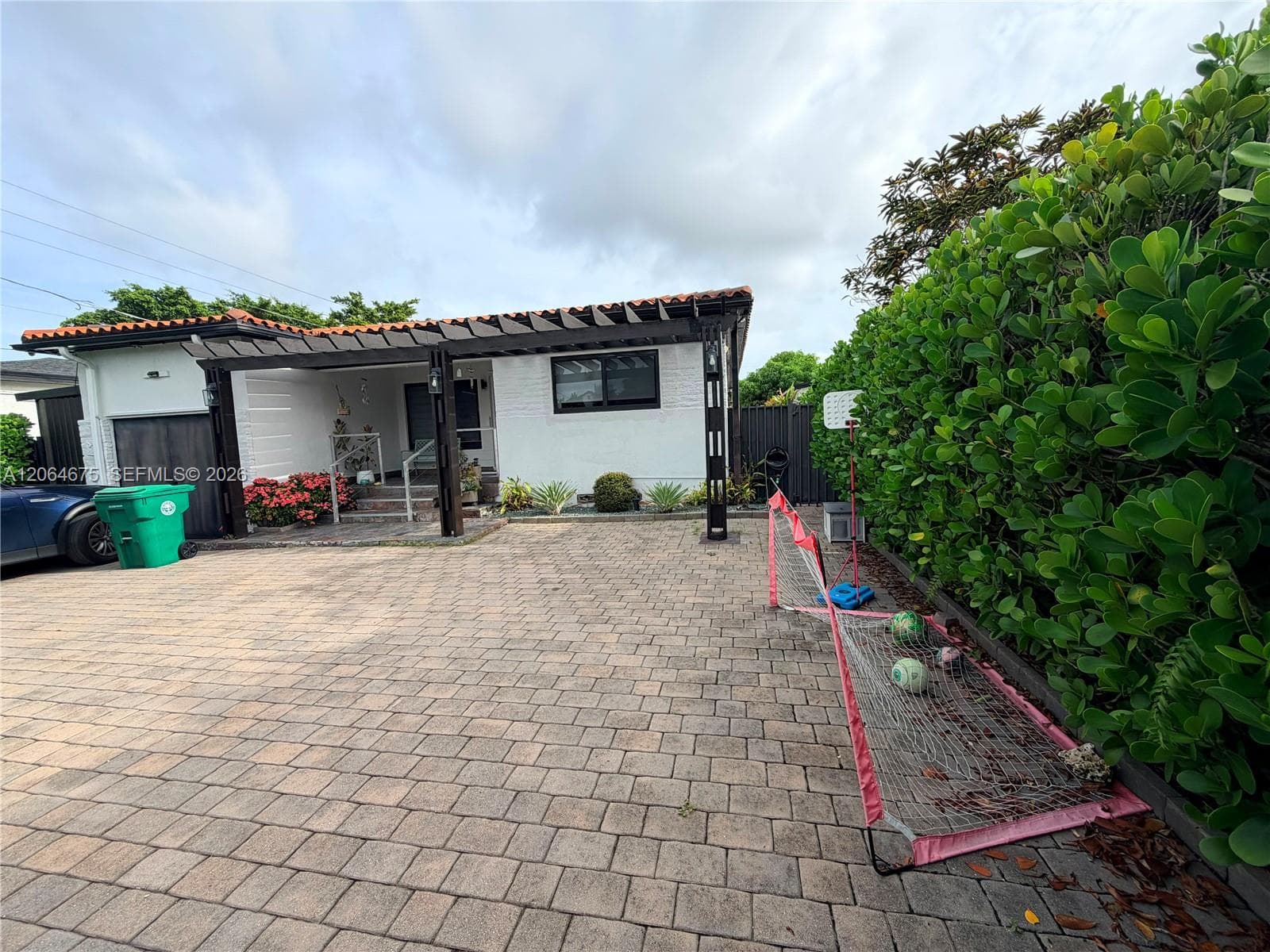 1525 SW 19th Ter photo 35