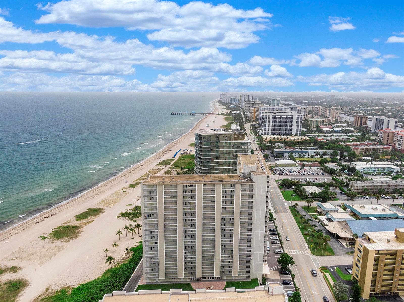 750_N_Ocean_Blvd_U1403_43