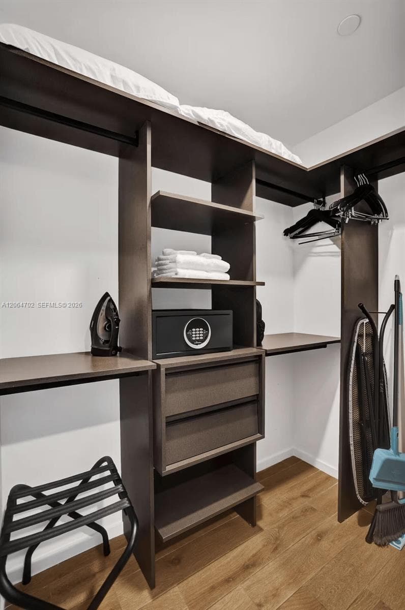 The Elser Hotel & Residences · #1416 in Miami - Photo 8