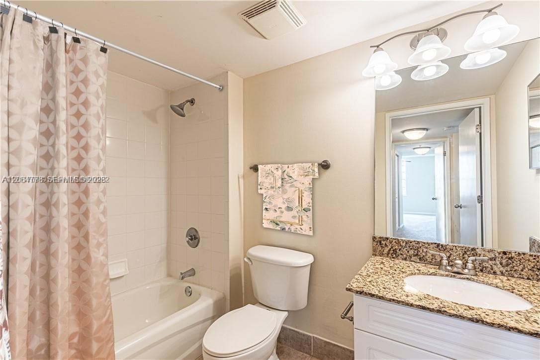 LAS OLAS BY THE RIVER CON · #2409 in Fort Lauderdale - Photo 10