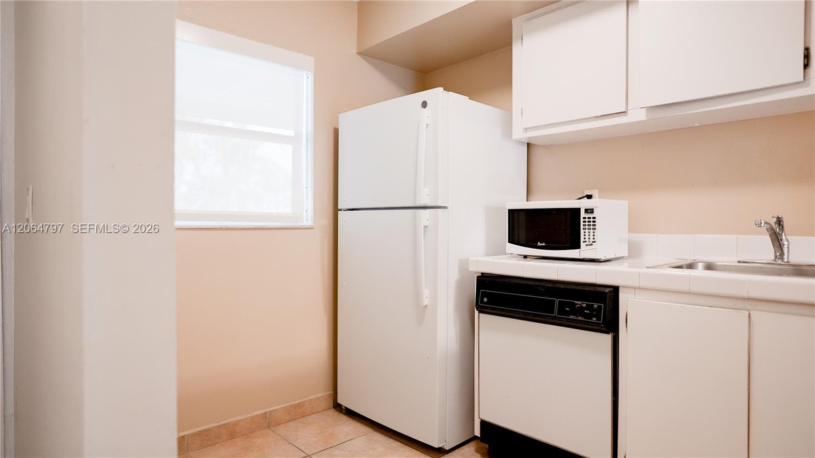 SUNWOOD CONDO · #243 in Miami - Photo 7