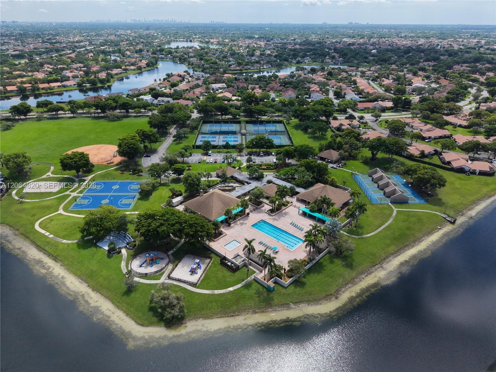 Lakes of the Meadow · #H-6 in Miami - Photo 43