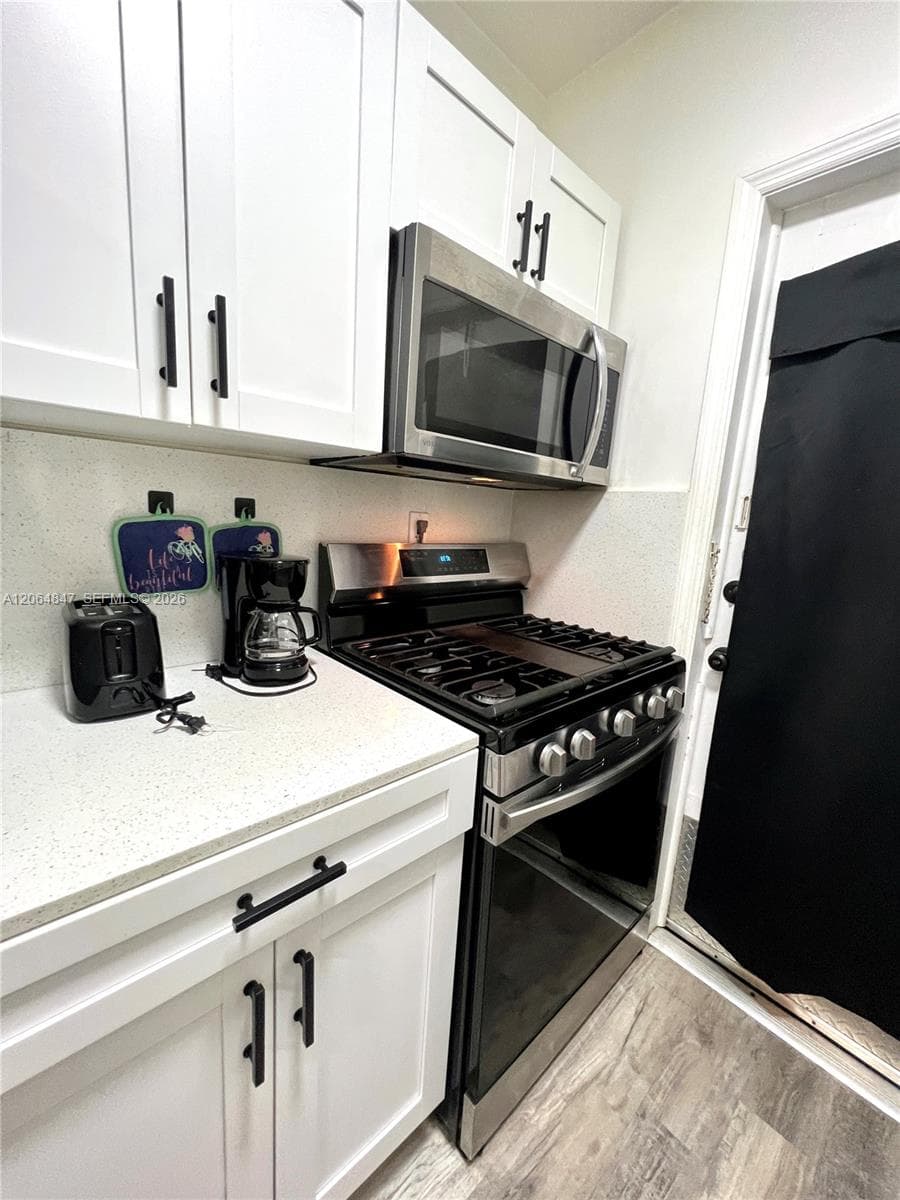 THE BEVERLY ARMS CONDO · #3 in Miami Beach - Photo 5