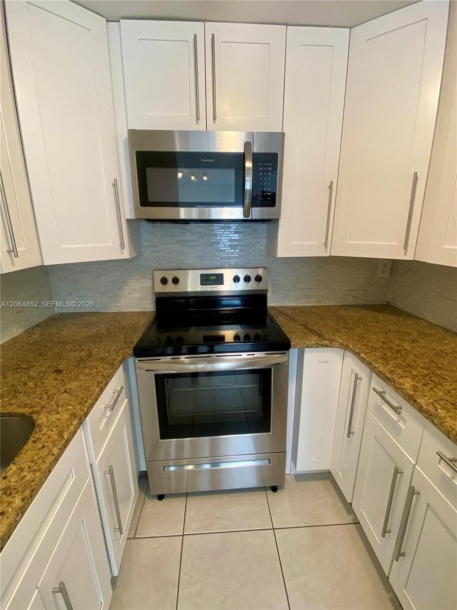 VENICE ISLE CONDO · #301 in North Miami Beach - Photo 6