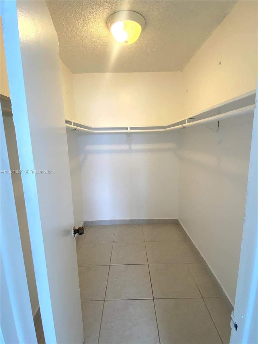 VENICE ISLE CONDO · #301 in North Miami Beach - Photo 18