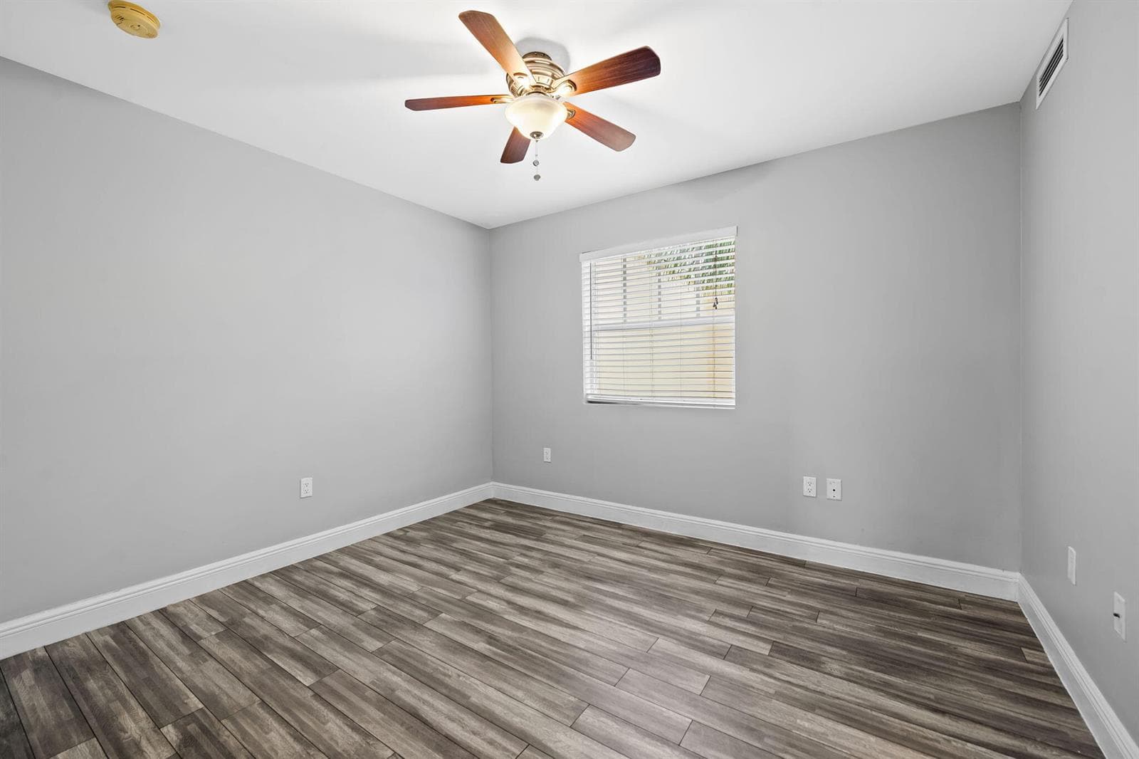 Guest Bedroom #2