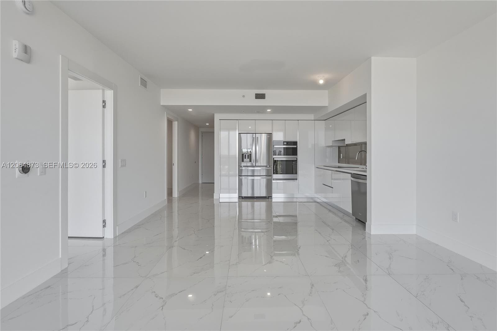 HALLANDALE OASIS 2019 LLC · #904 in Hallandale Beach - Photo 5
