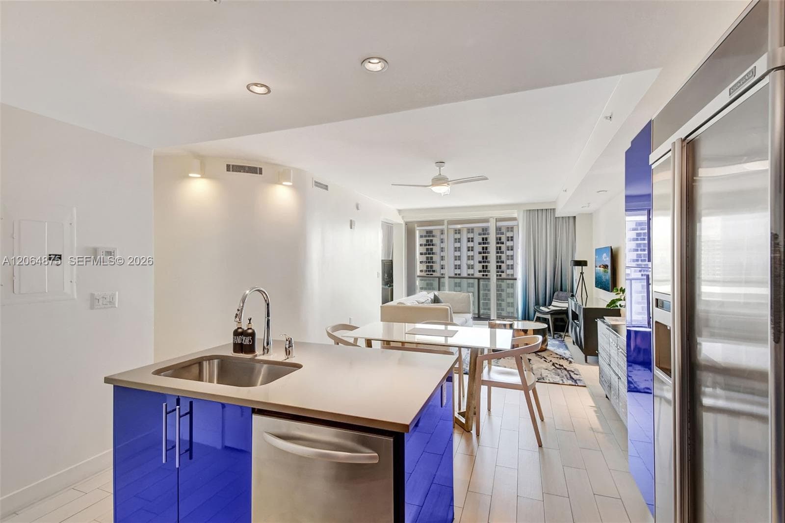 FORT LAUDERDALE RESIDENCE · #1003 in Fort Lauderdale - Photo 5