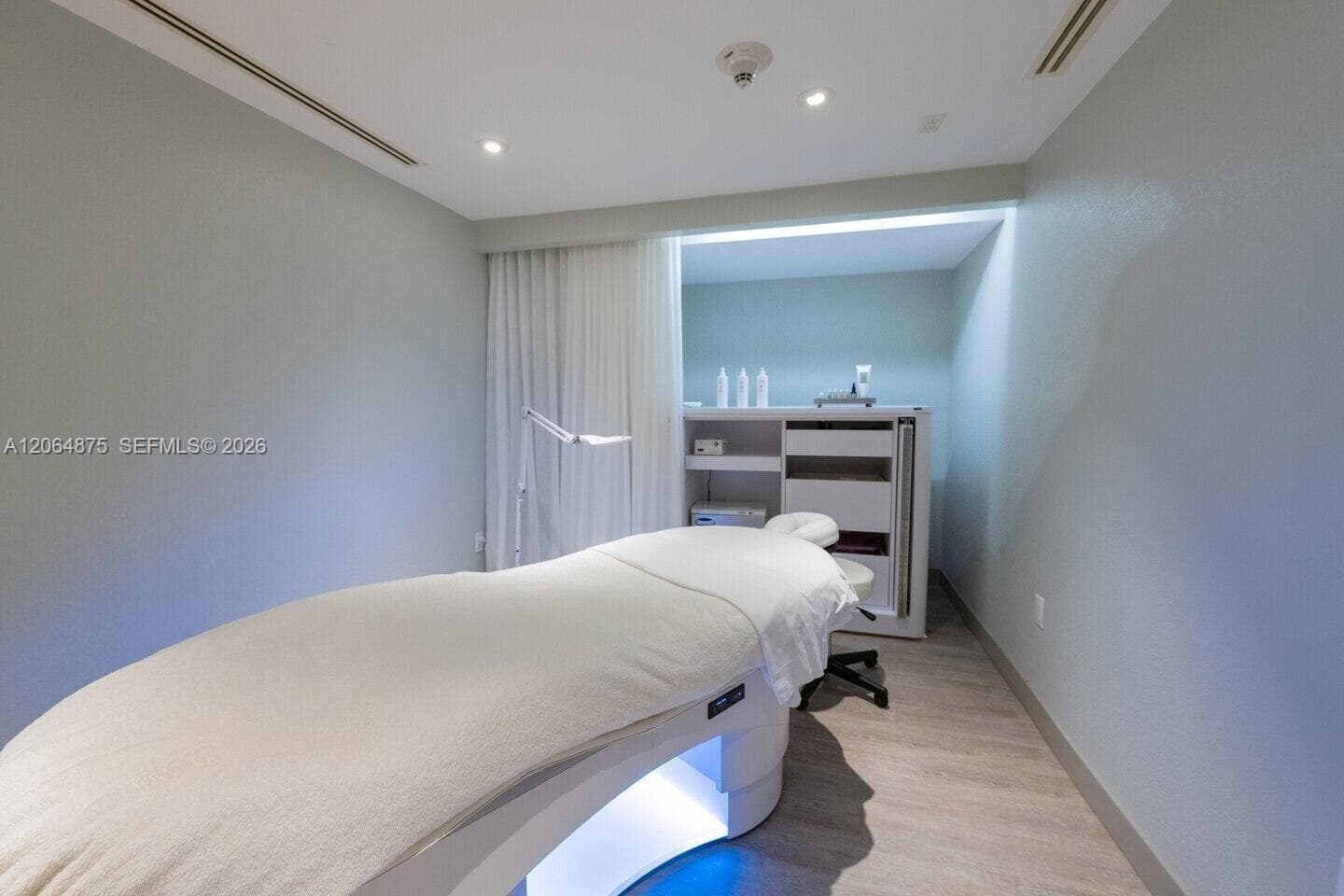 FORT LAUDERDALE RESIDENCE · #1003 in Fort Lauderdale - Photo 68