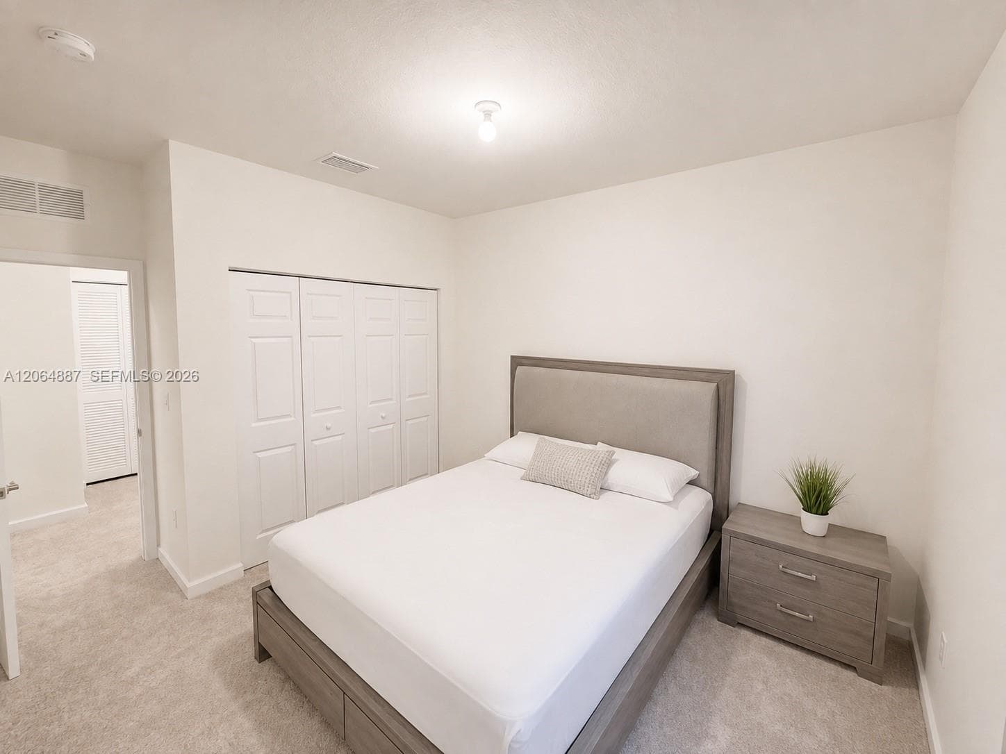 10614 W 35th Ln photo 16