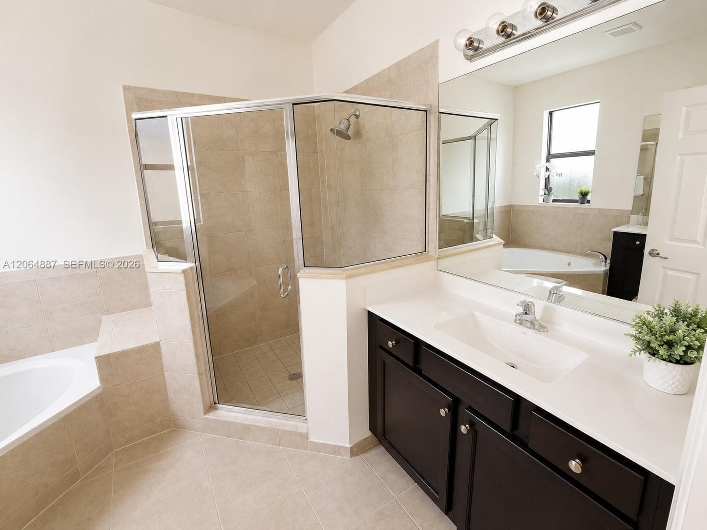 10614 W 35th Ln photo 14