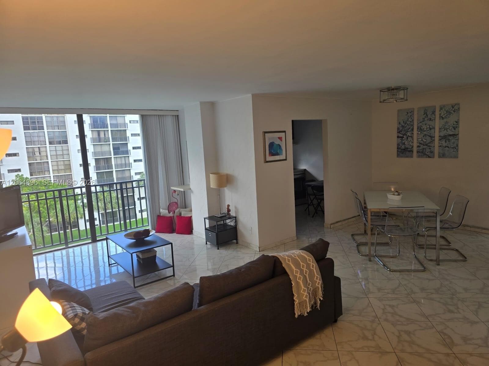 PLAZA OF AMERICAS CONDO P · #609 in Sunny Isles Beach - Photo 7