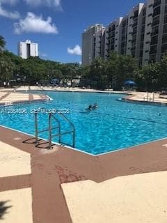 PLAZA OF AMERICAS CONDO P · #609 in Sunny Isles Beach - Photo 18