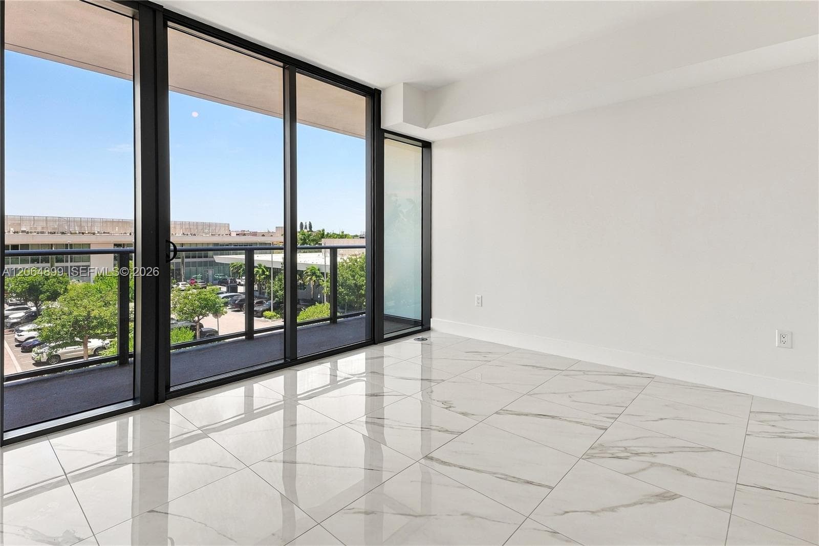 OASIS HALLANDALE WEST TOWE · #302 in Hallandale Beach - Photo 24