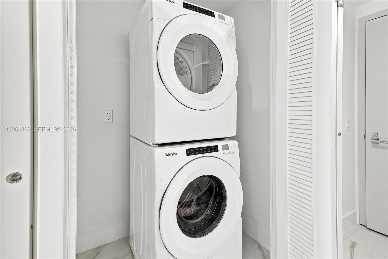 OASIS HALLANDALE WEST TOWE · #302 in Hallandale Beach - Photo 14