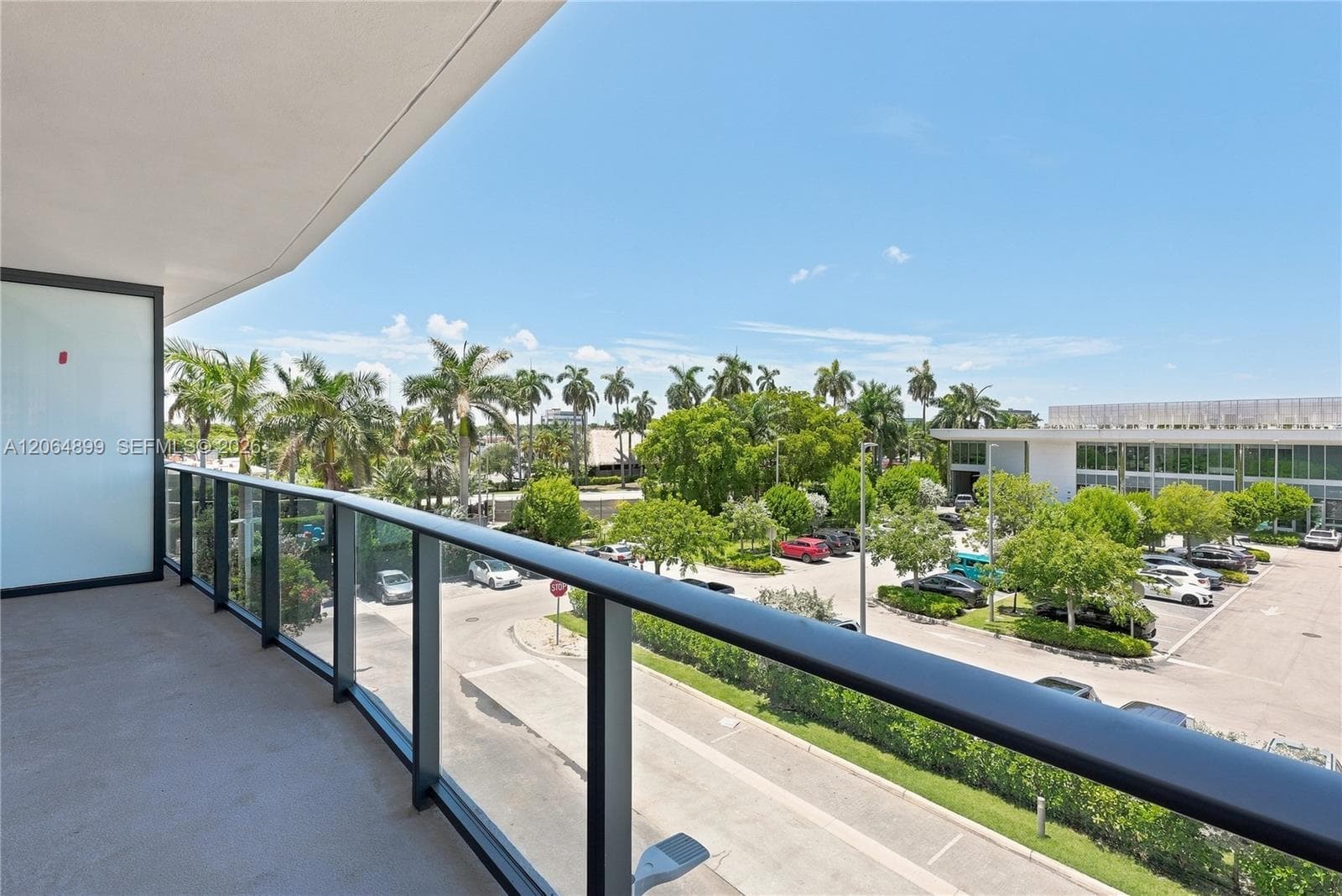 OASIS HALLANDALE WEST TOWE · #302 in Hallandale Beach - Photo 15