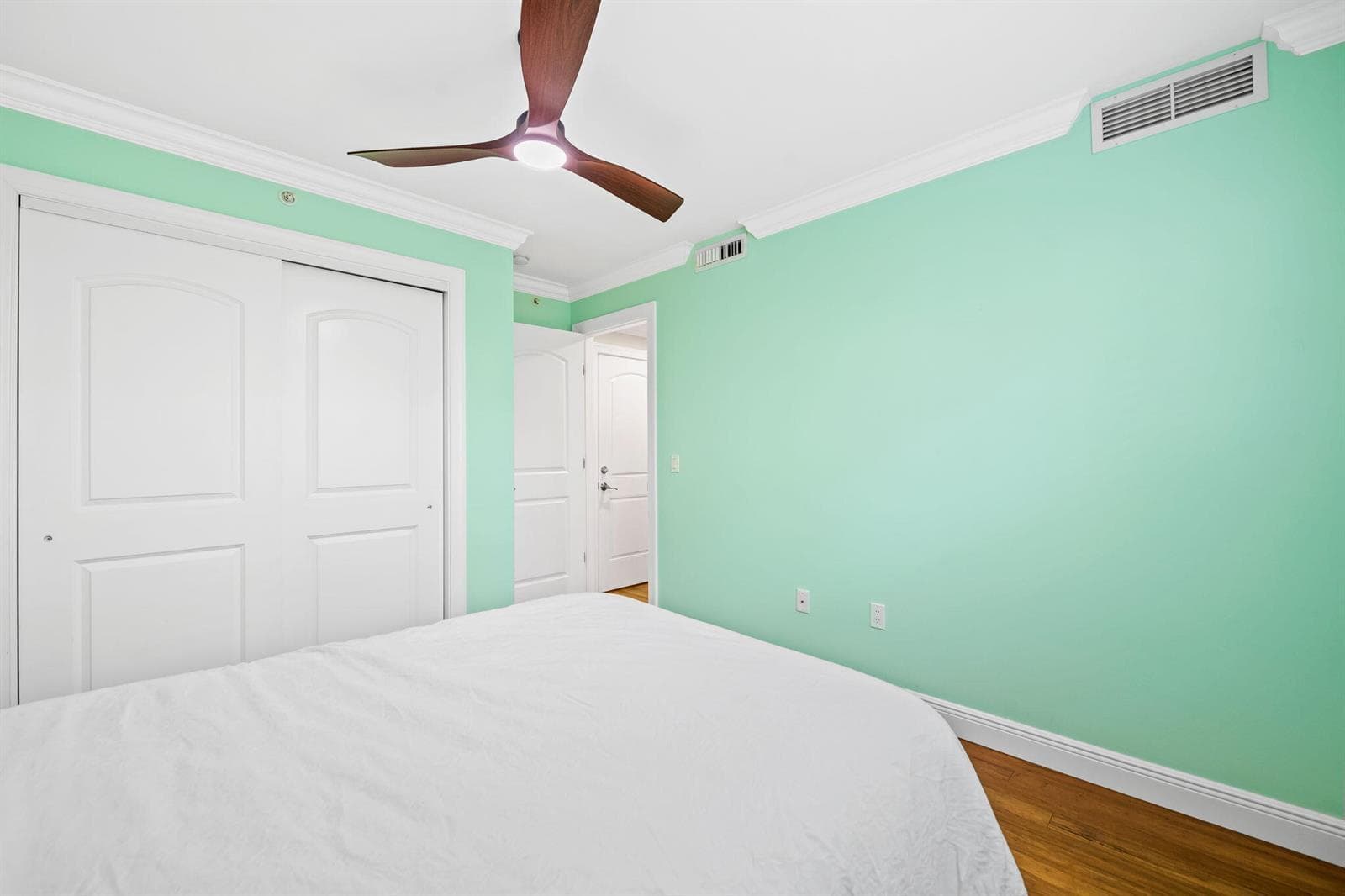 1st Floor Bedroom