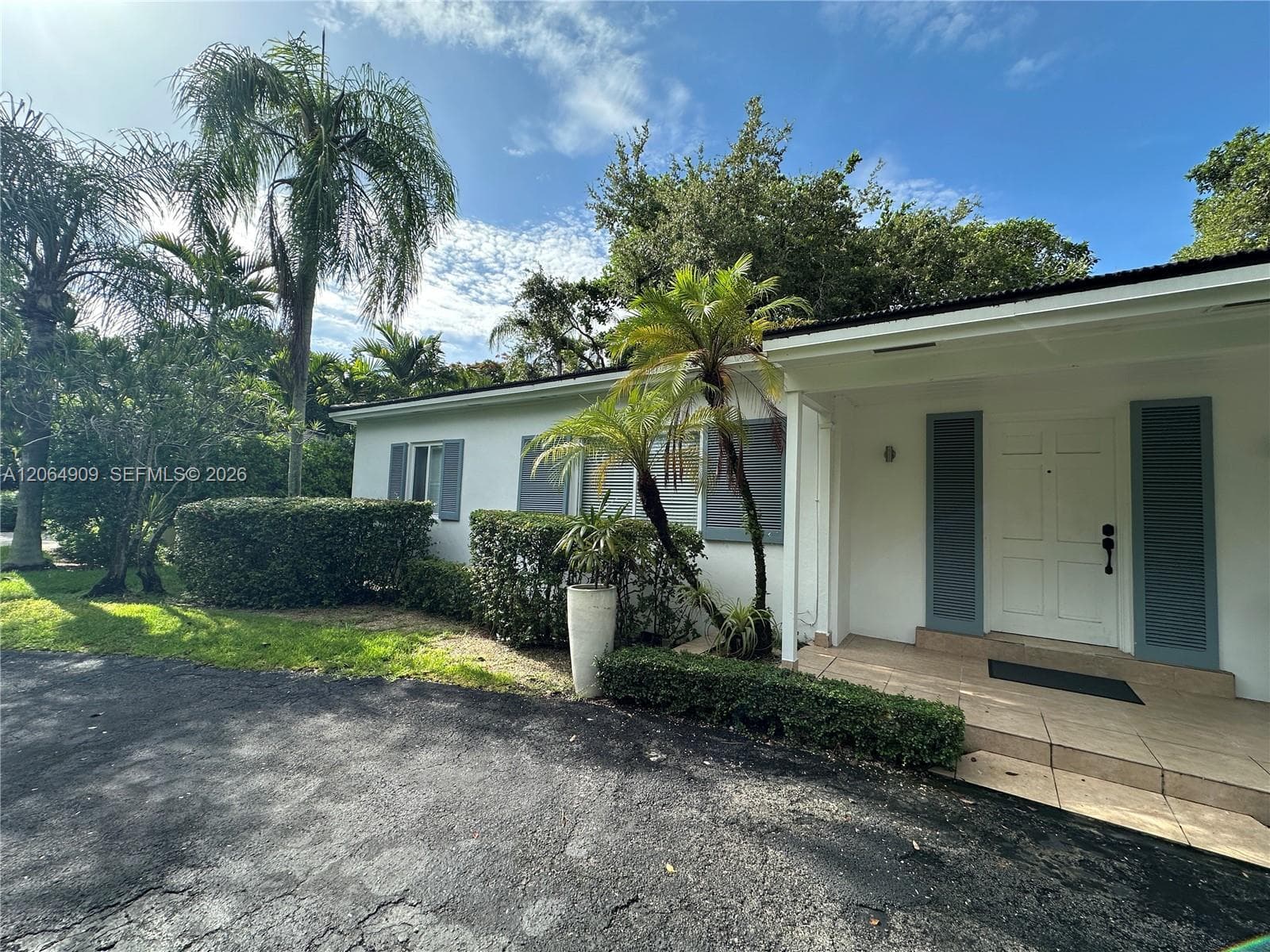 460 San Servando Ave #- photo 5