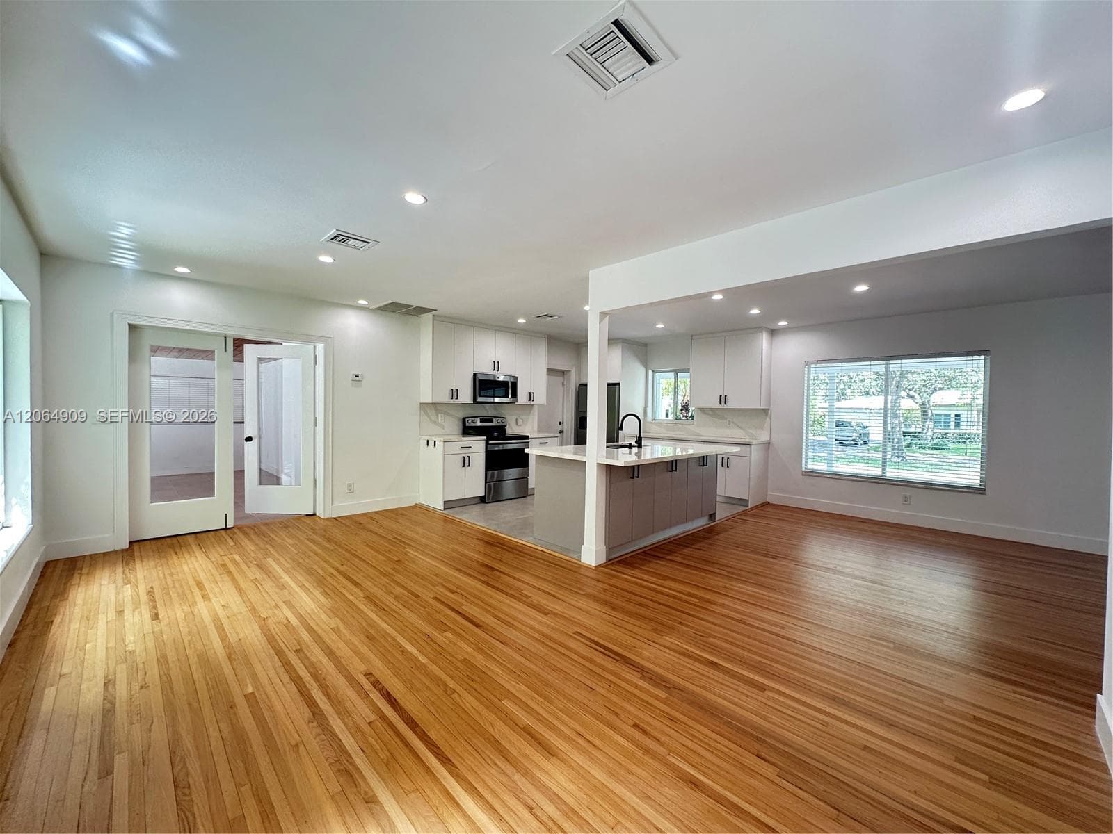 460 San Servando Ave #- photo 14