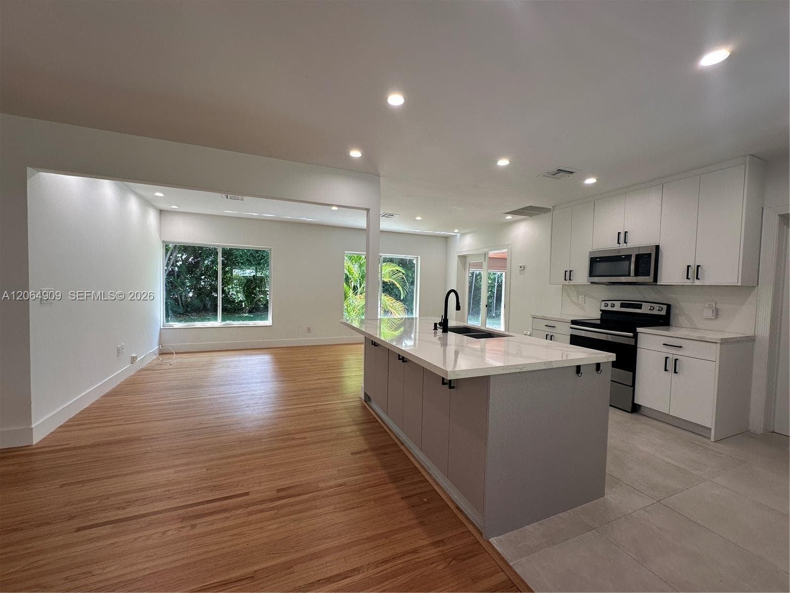 460 San Servando Ave #- photo 11