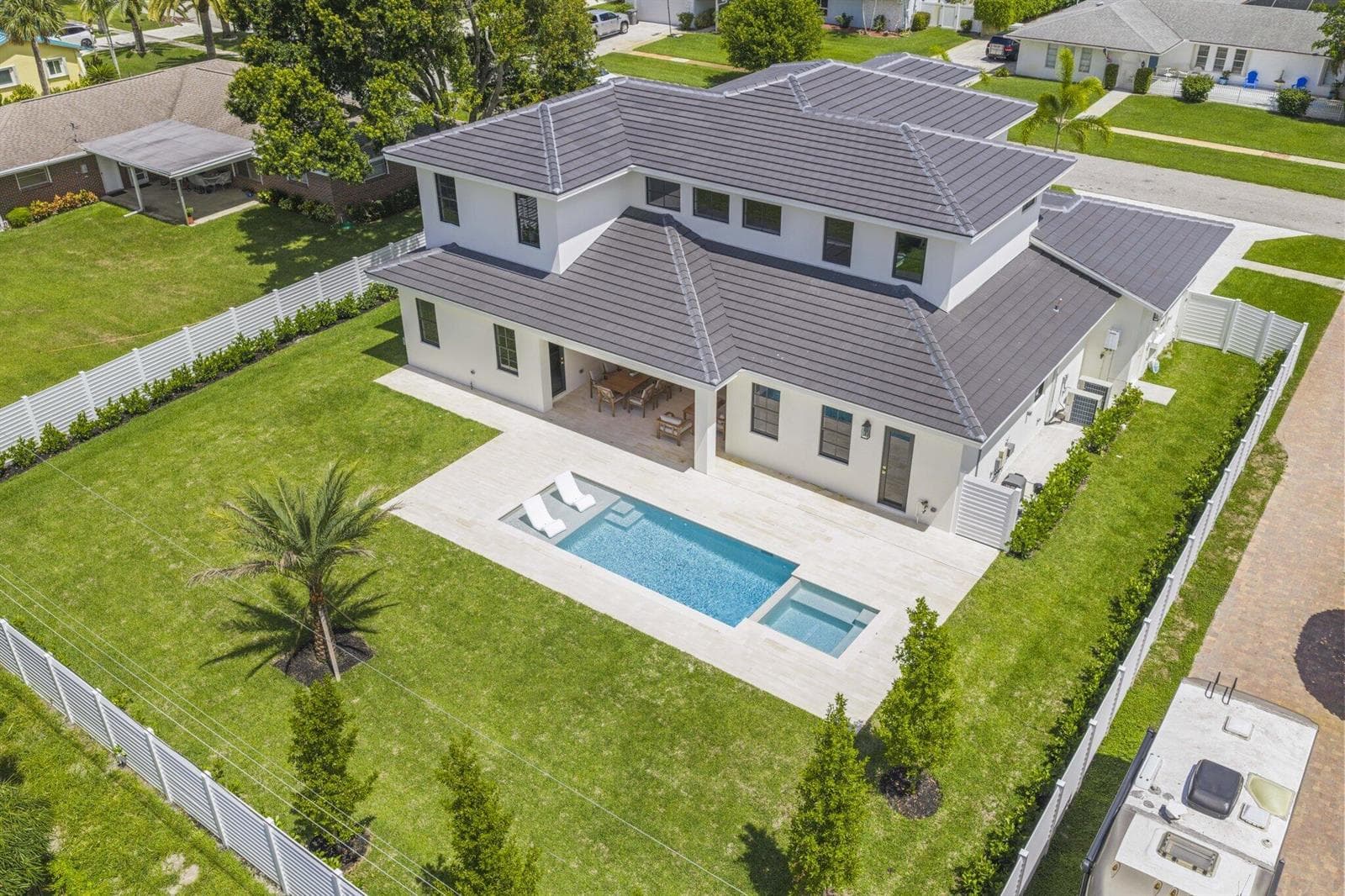 2384 Windsor Rd Palm Beach Gardens - 74.