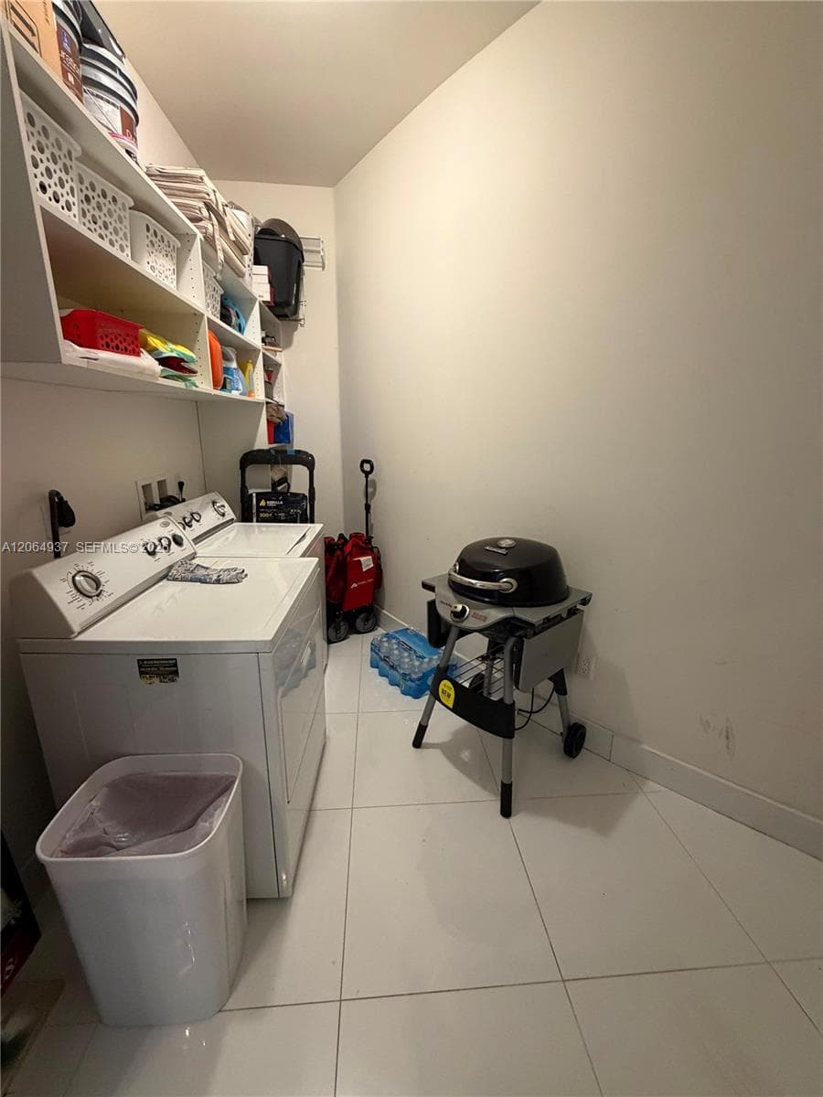 150 Sunny Isles Blvd #1-TH403 photo 6