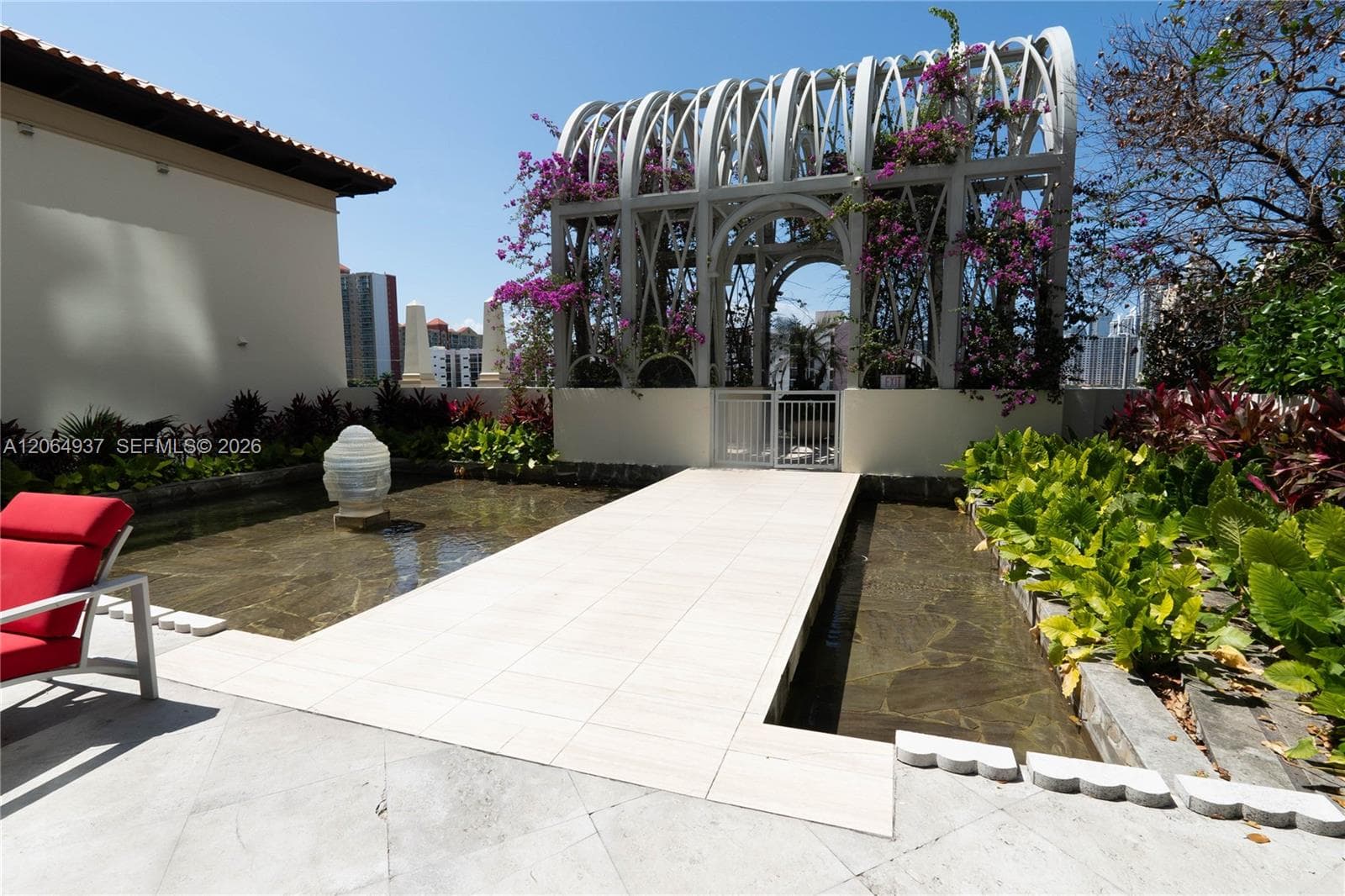 150 Sunny Isles Blvd #1-TH403 photo 20
