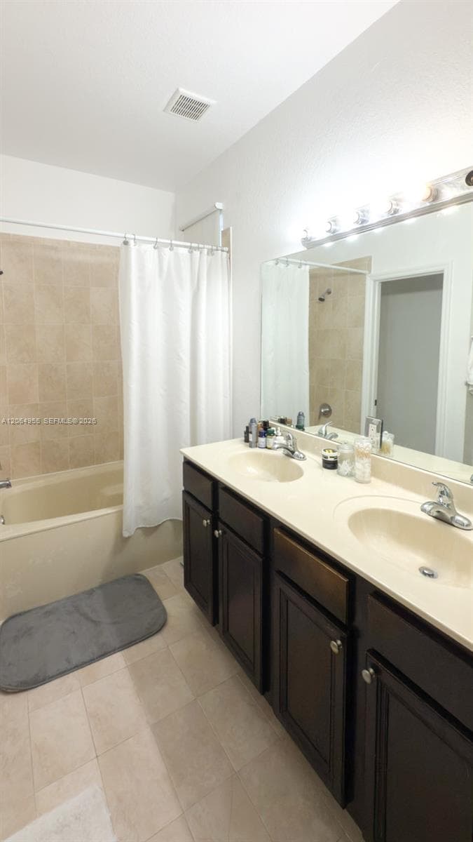 1001 NE 208th St #. photo 28