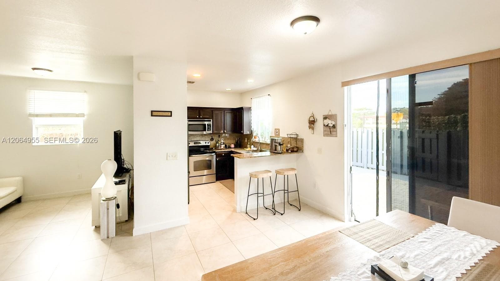 1001 NE 208th St #. photo 9