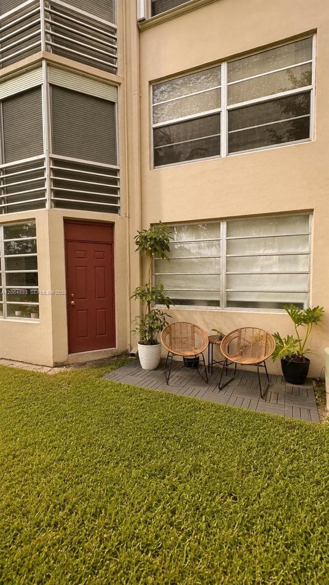 ROLLING GREEN CONDO C · #C116 in Miami - Photo 15