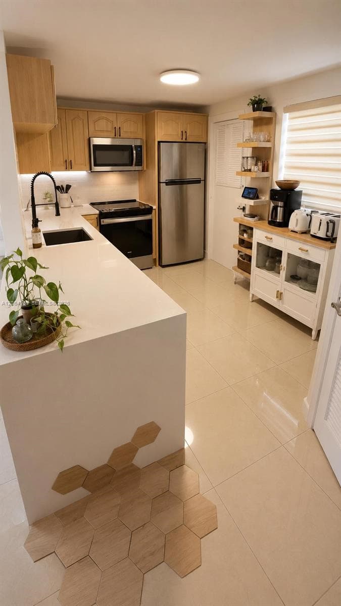 ROLLING GREEN CONDO C · #C116 in Miami - Photo 21