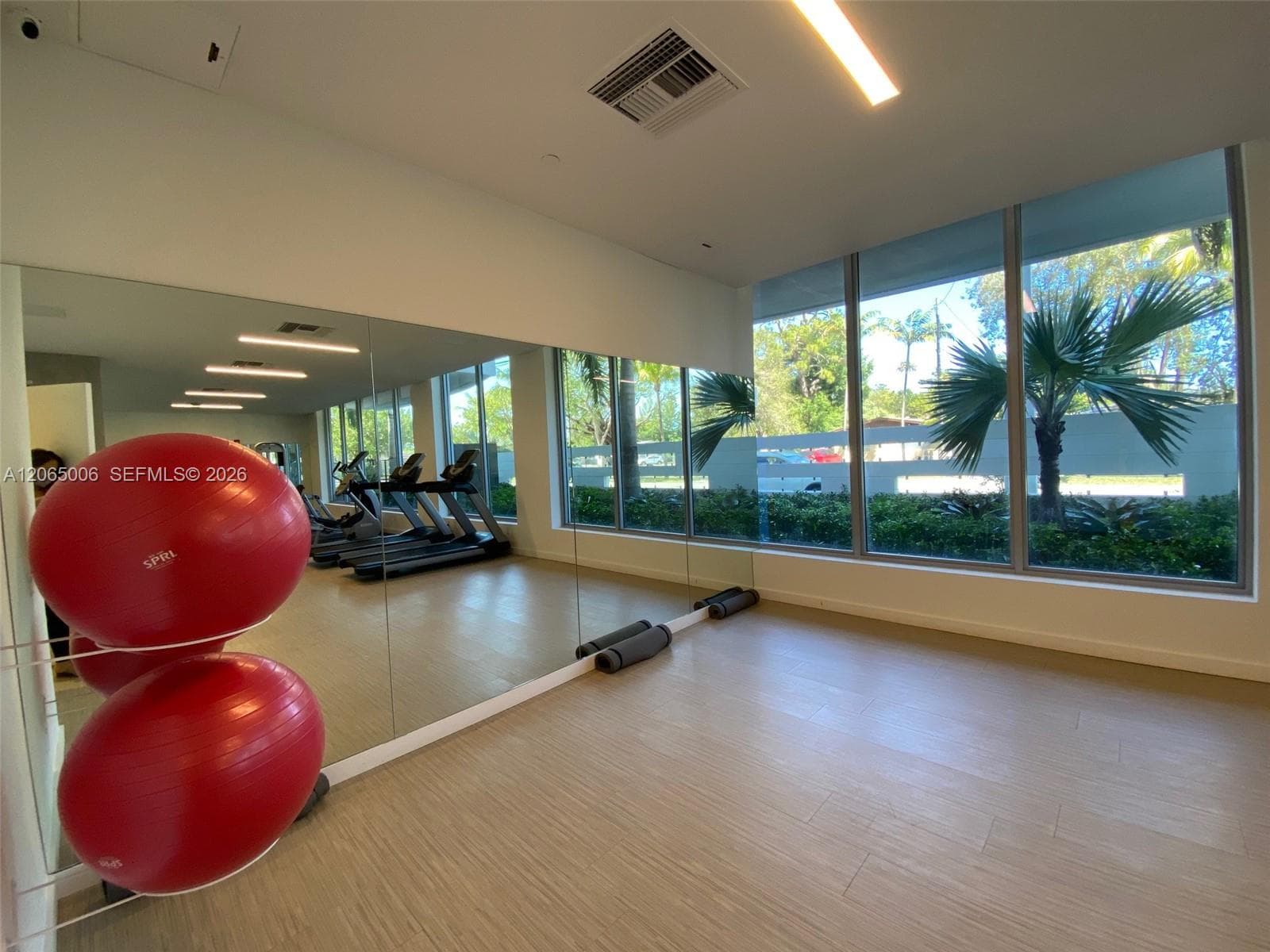 THE HIGHLANDS CONDO · #PH3 in North Miami Beach - Photo 15