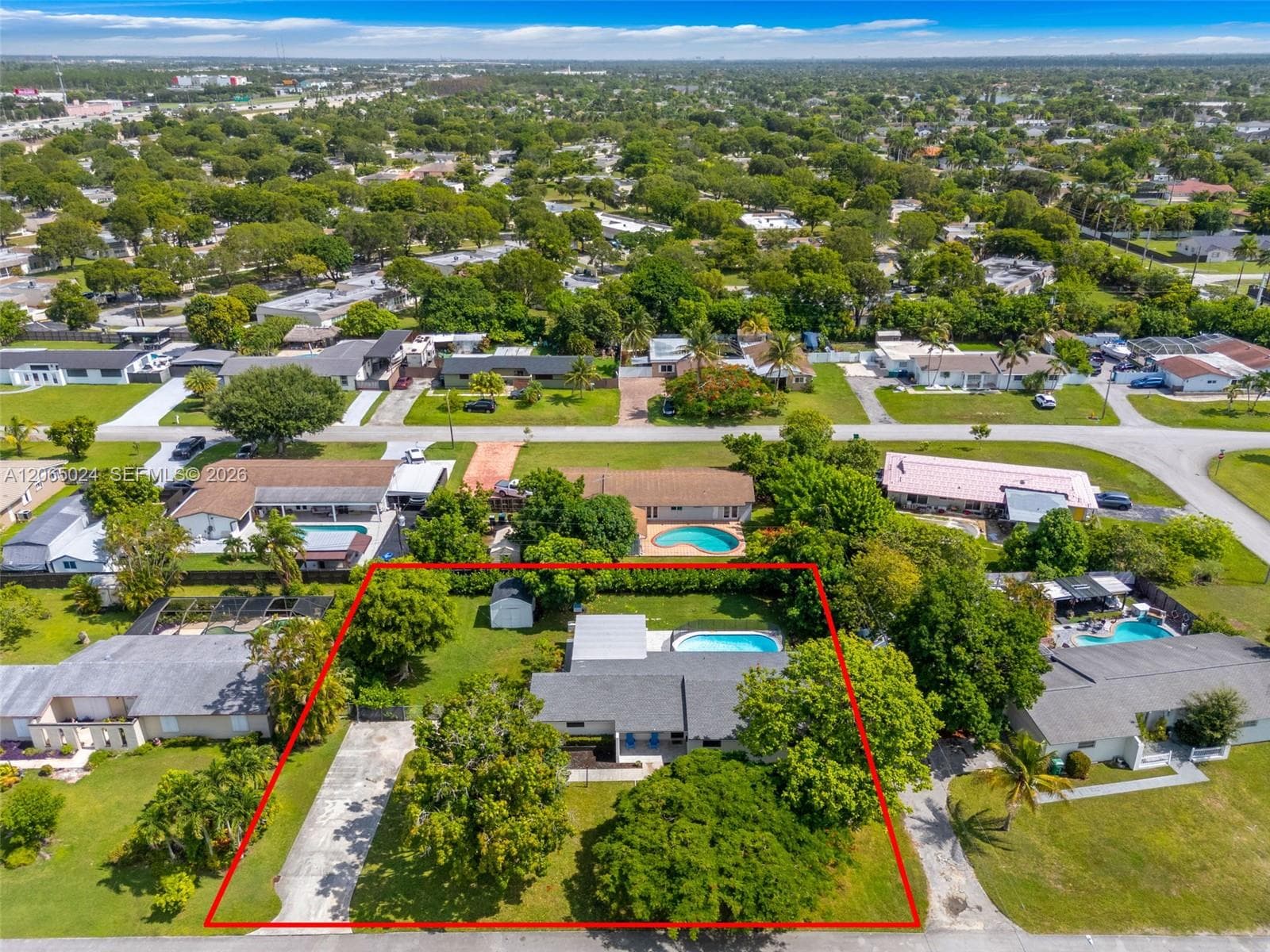 11243 SW 174th Ter photo 34