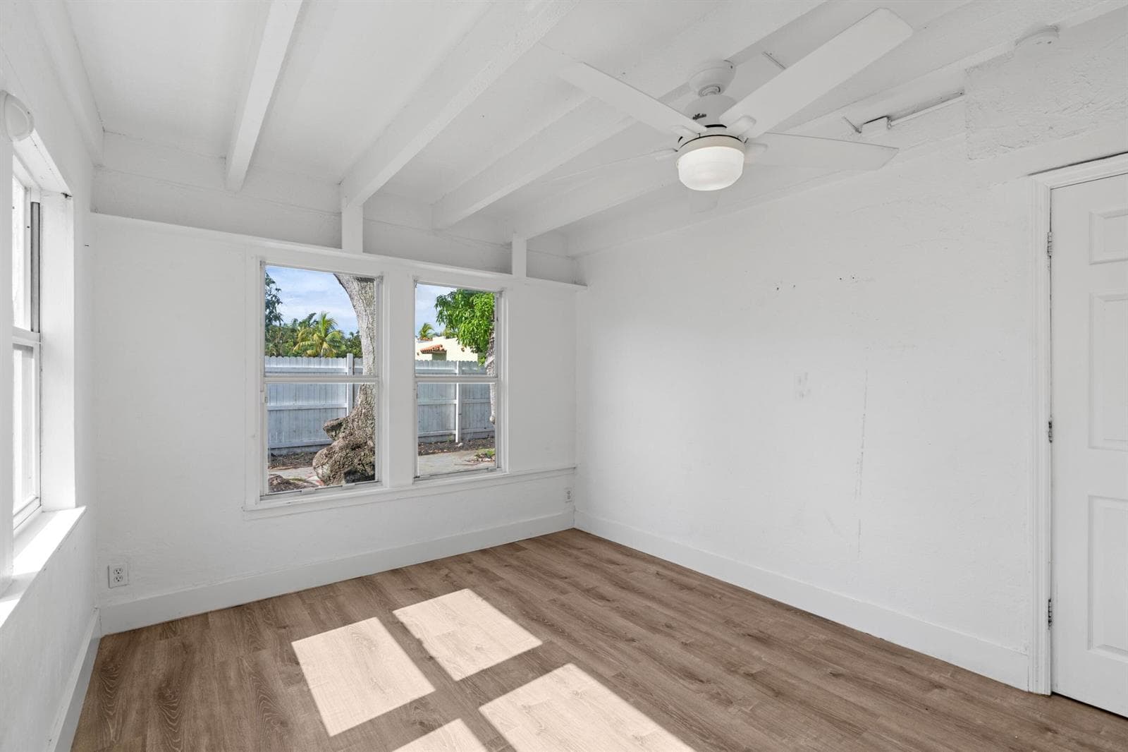 526 38th Street West