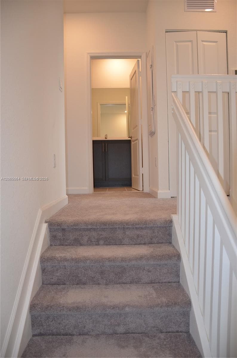 1801 SE 27th Ter photo 13